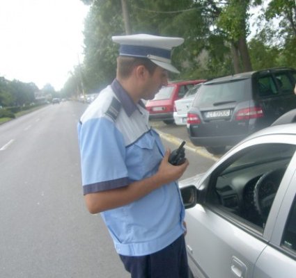 Şoferii din Constanţa nu se învaţă minte: nu poartă centura!